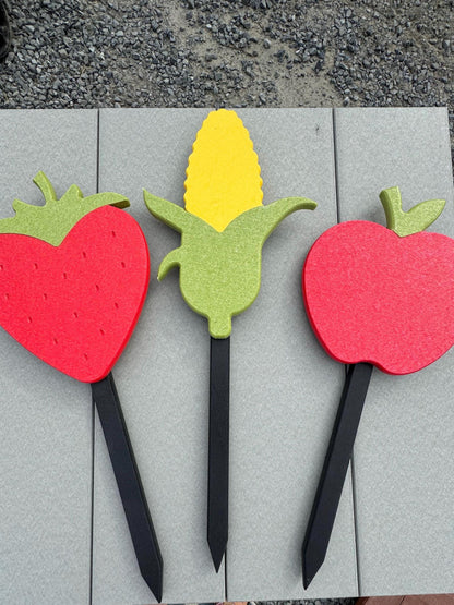 Poly Strawberry, Corn, Tomato Yard Stakes - Perfect for Vegetable Garden, Produce Stand, Outdoor Yard Decor - Poly Lasts Forever & Won't Rot