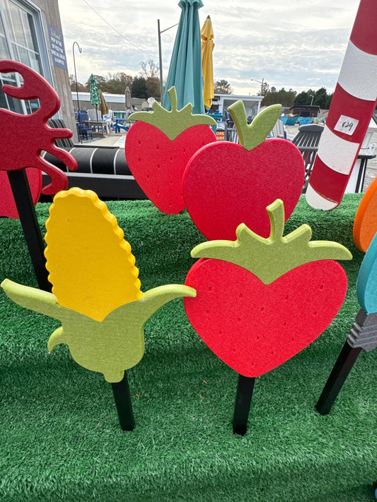 Poly Strawberry, Corn, Tomato Yard Stakes - Perfect for Vegetable Garden, Produce Stand, Outdoor Yard Decor - Poly Lasts Forever & Won't Rot